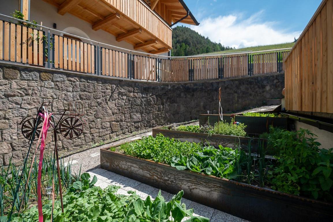 Planerhof Apartment Lilie Funes  Esterno foto